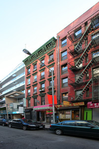 121 Baxter St in New York, NY - Building Photo - Building Photo