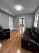 11 Truman St in New Haven, CT - Building Photo - Building Photo