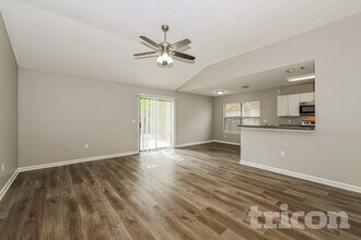 4543 Deer Valley Dr in Jacksonville, FL - Building Photo - Building Photo