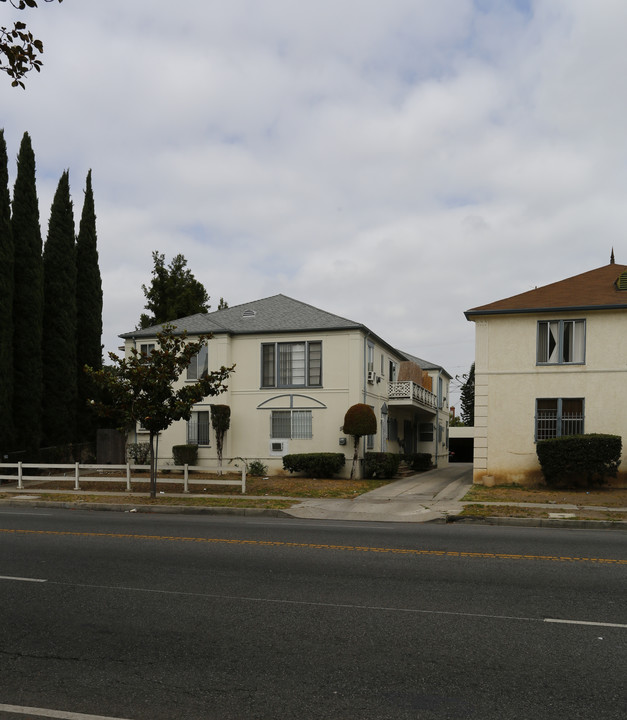 933 S Wilton Pl in Los Angeles, CA - Foto de edificio