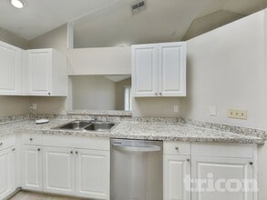 4210 38th St W in Bradenton, FL - Building Photo - Building Photo