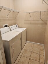 785 Oakleaf Plantation Pky, Unit 111 in Orange Park, FL - Building Photo - Building Photo