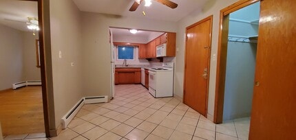 6807 13th St in Berwyn, IL - Building Photo - Building Photo