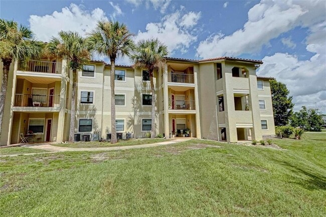 property at 3038 Parkway Blvd