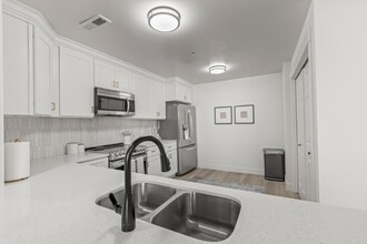 48 W Broadway in Salt Lake City, UT - Building Photo - Building Photo
