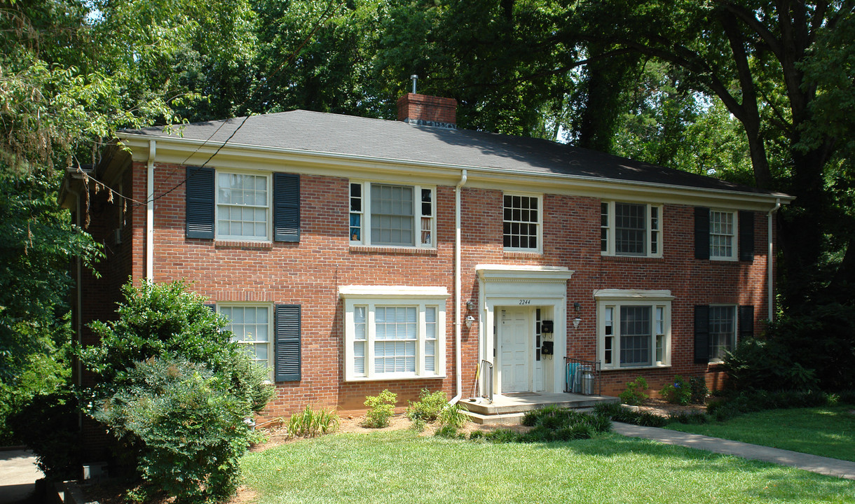 2244 The Circle Cir in Raleigh, NC - Building Photo