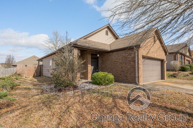 1241 Kensington Blvd in Calera, AL - Building Photo - Building Photo