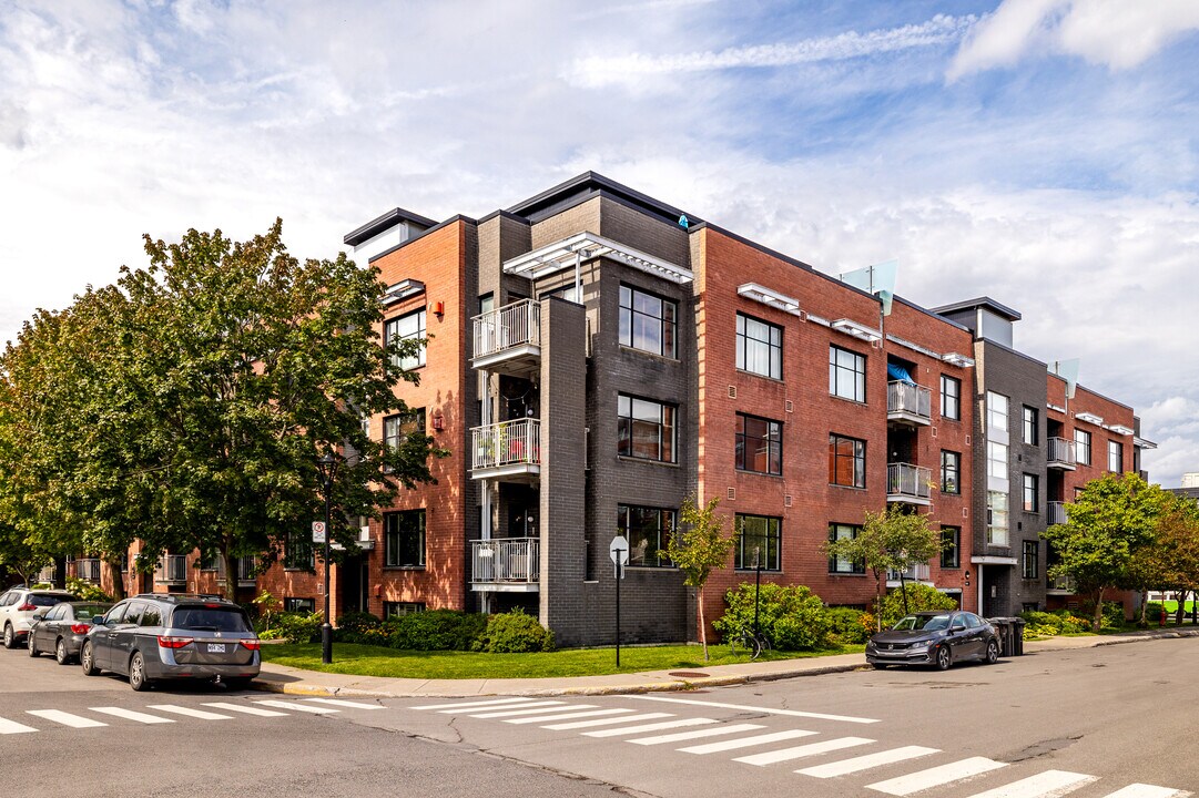 3101 Rue Omer-Lavallée in Montréal, QC - Building Photo