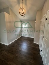 4 Cypress Cove Ct in Greenville, SC - Foto de edificio - Building Photo