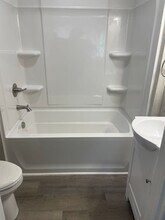 1542 24th St NE in Winston-Salem, NC - Building Photo - Building Photo