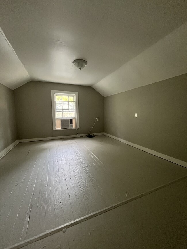 property at 319 W Cooper St