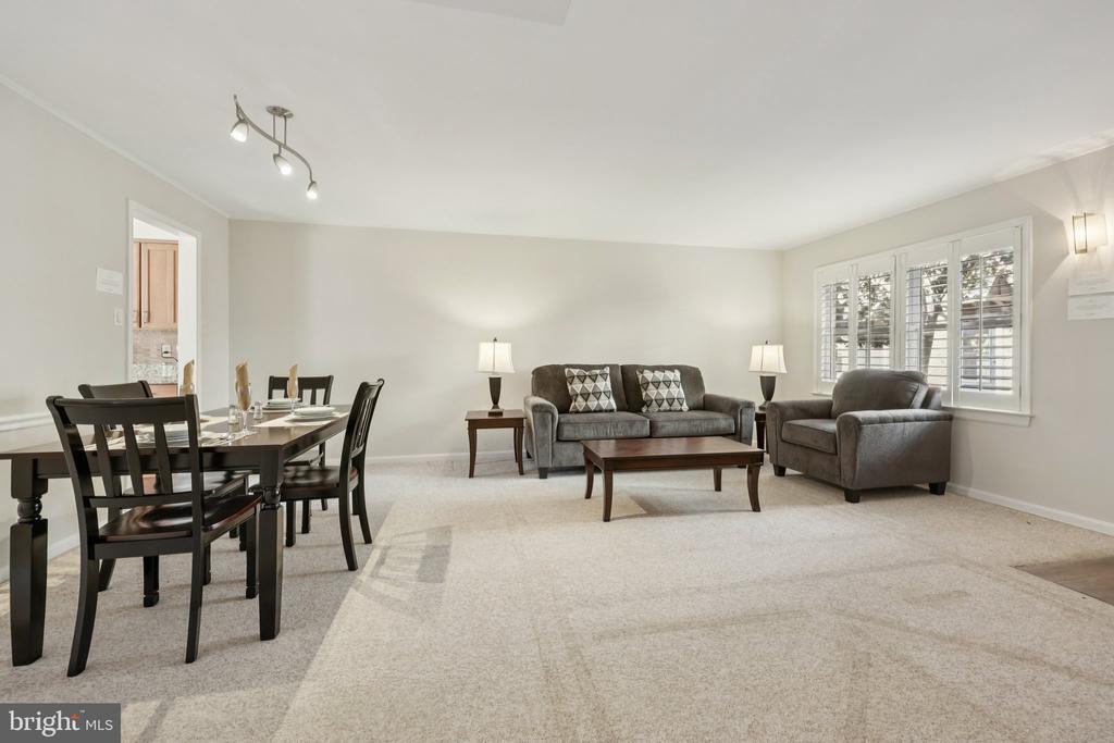 88 N Bedford St in Arlington, VA - Building Photo