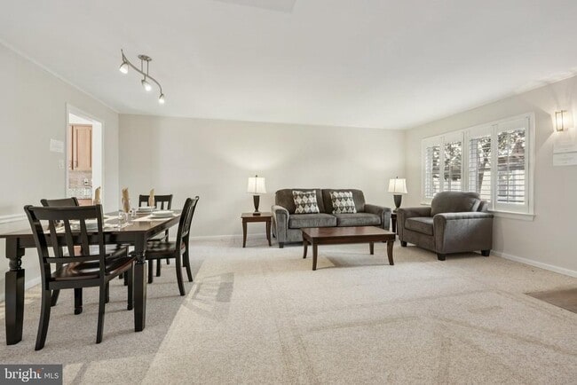 property at 88 N Bedford St