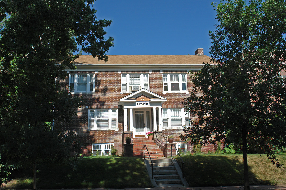 945 Washington St in Denver, CO - Foto de edificio