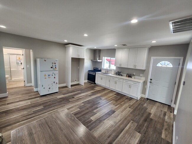 9309 Dorrington Pl, Unit A