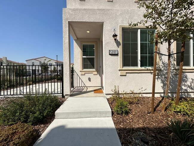 property at 5301 E Commerce Way