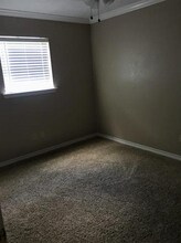 739 Knupple Rd in Silsbee, TX - Building Photo - Building Photo