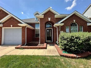 1529 Turning Leaf Ln in Garland, TX - Building Photo - Building Photo