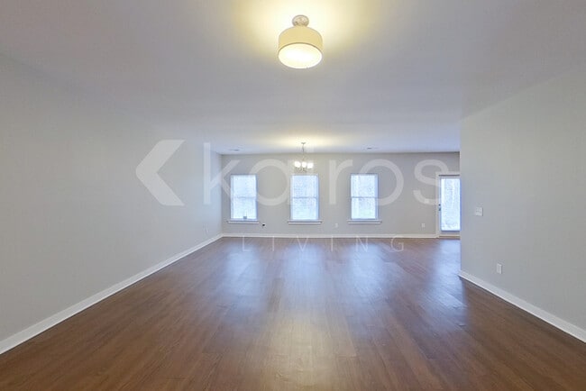 433 White Oak Cir, Unit 4404-K2 in Lincoln, AL - Foto de edificio - Building Photo