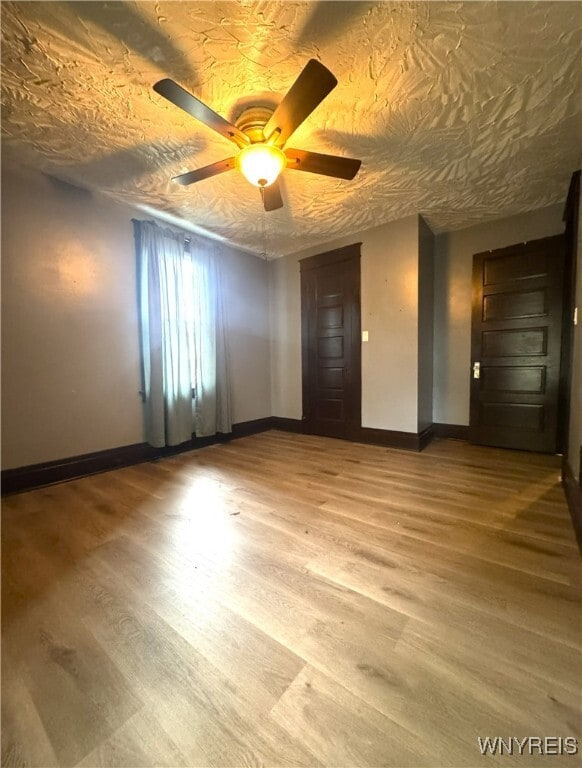 property at 1820 1/2 Whitney Ave