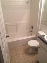 207 Putnam Dr in Tallahassee, FL - Building Photo - Building Photo