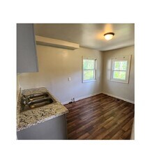 19420 Woodbine St in Detroit, MI - Building Photo - Building Photo