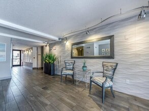 51 Island Way in Clearwater, FL - Building Photo - Building Photo