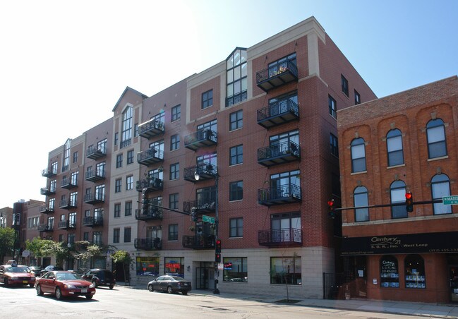 1155 W Madison St