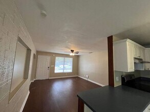 3701 SW 58th Terrace in Davie, FL - Building Photo - Building Photo