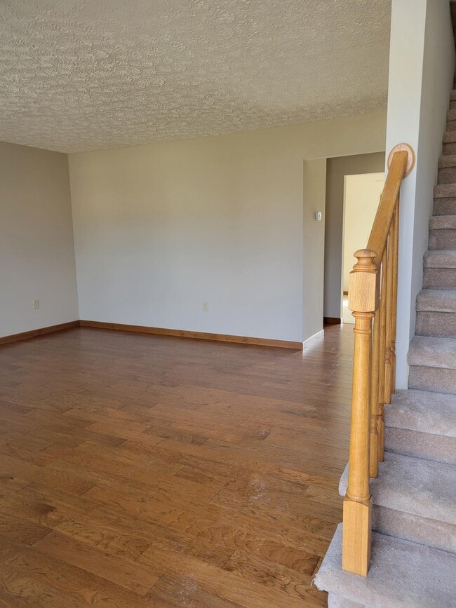 482 Parkside Commons Ct in Collinsville, IL - Building Photo - Building Photo