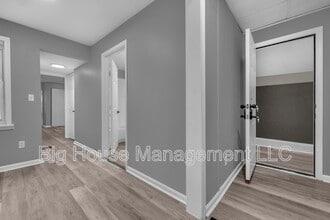 1725 Hollins St in Baltimore, MD - Foto de edificio - Building Photo