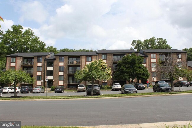 property at 9730 Kingsbridge Dr