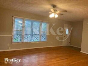 767 Cedar Creek Way in Woodstock, GA - Building Photo - Building Photo