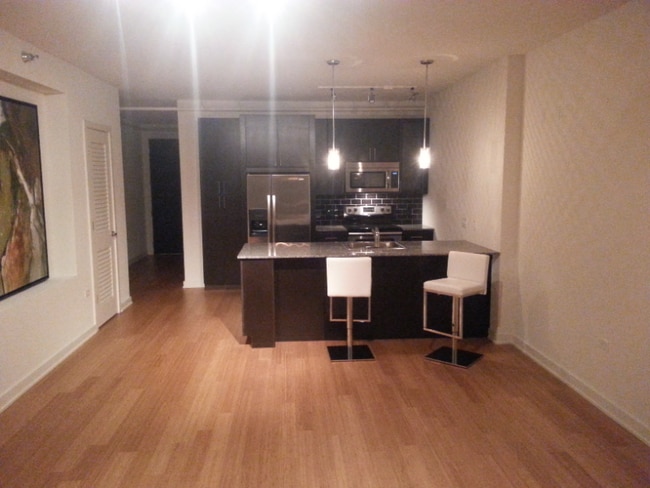 125 S Jefferson St in Chicago, IL - Building Photo - Building Photo