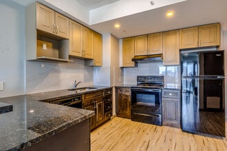 The HUB GEOWAVE in Waterloo, ON - Building Photo - Building Photo