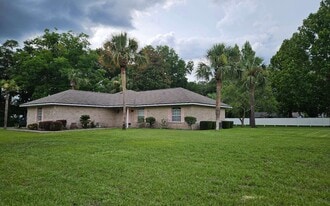 171 SW Erin Glen in Lake City, FL - Building Photo