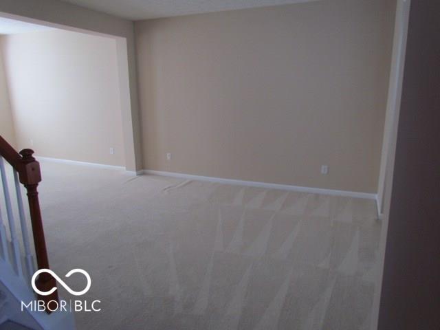 13951 Avalon Blvd in Fishers, IN - Building Photo