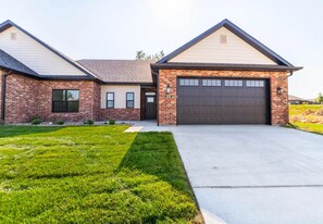 808 Napa Dr, Unit 808 in Columbia, MO - Building Photo