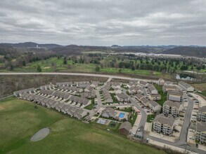 204 N Mimosa Ln in Bridgeport, WV - Building Photo - Building Photo