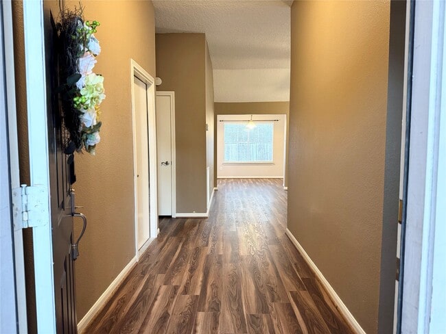 property at 4006 Hunnington Dr