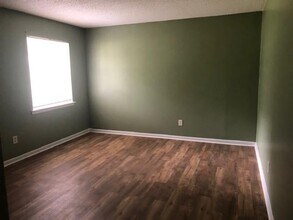 4803 Carlile Dr in Mobile, AL - Building Photo - Building Photo
