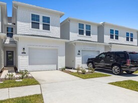 95425 Katherine St in Fernandina Beach, FL - Building Photo