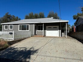 1005 2nd St in Redding, CA - Building Photo