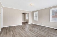 1390 Richard Rd photo'