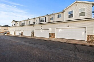 5970 Ensemble Hts in Colorado Springs, CO - Building Photo - Building Photo