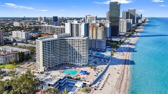 3180 S Ocean Dr, Unit 520 in Hallandale Beach, FL - Building Photo