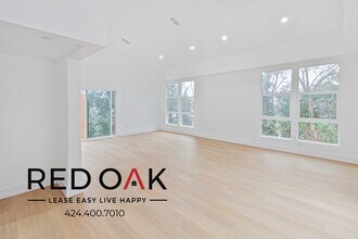 325 W Ave 38 in Los Angeles, CA - Building Photo - Building Photo