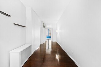 327 Monroe St in Hoboken, NJ - Building Photo - Building Photo