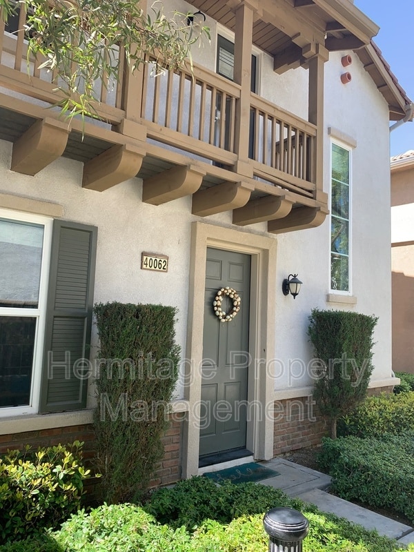 property at 40062 Somerville Ln