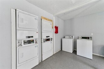 1407 15th Pl in Plano, TX - Building Photo - Building Photo